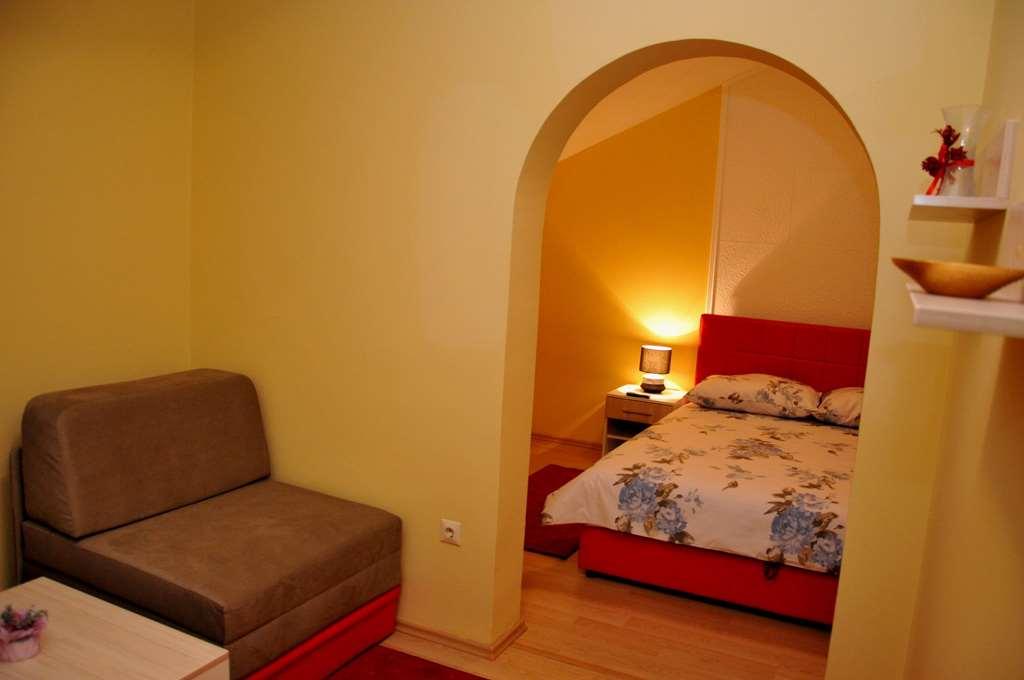 Hotel Arizona Sarajevo Lukavica Room photo